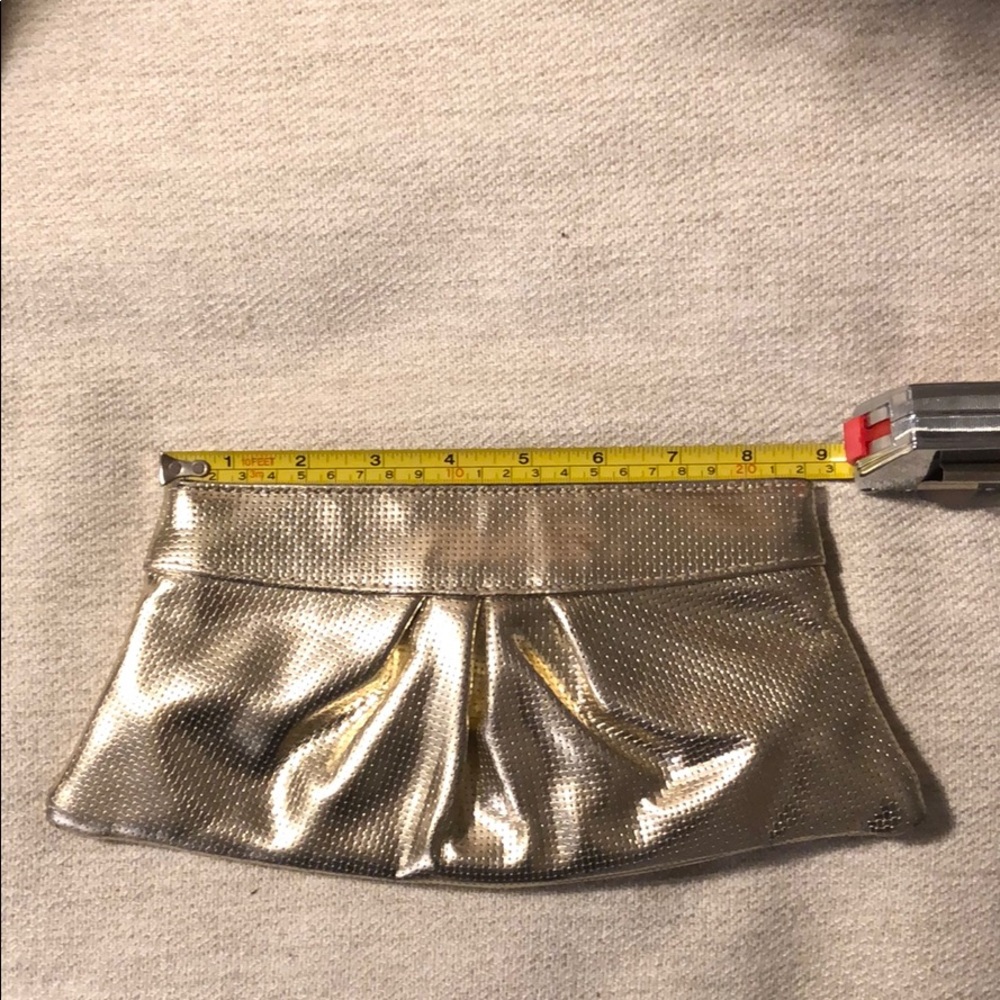 Lauren Merkin gold clutch - Picture 5 of 7